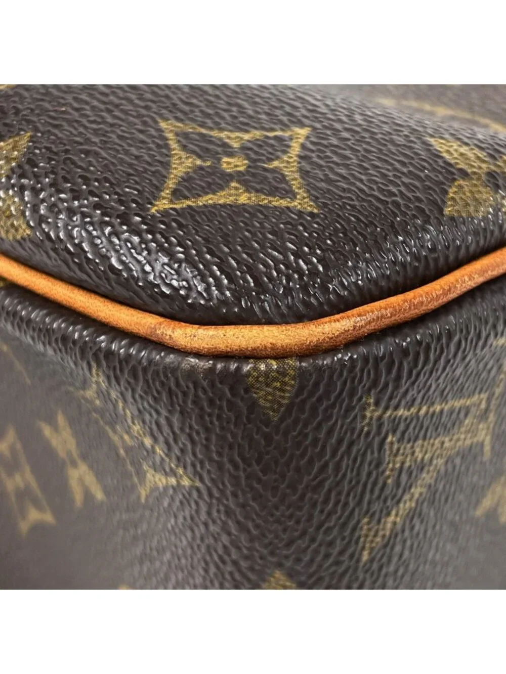 Louis Vuitton Cite GM Shoulder Bag Monogram Brown
